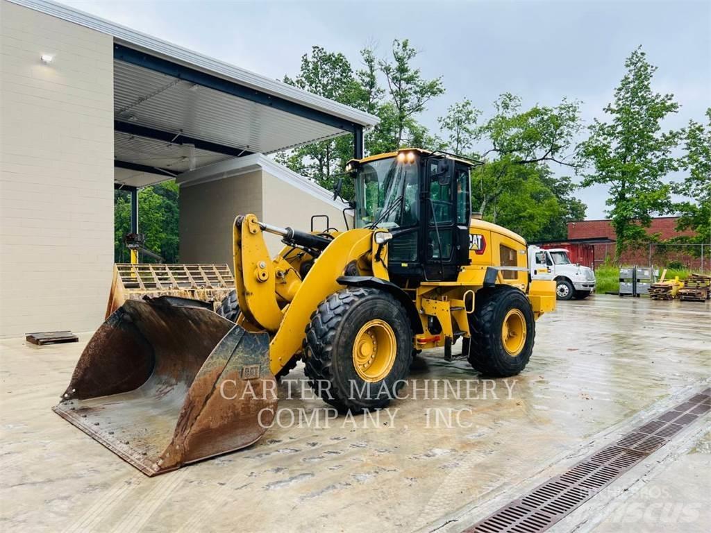 CAT 938M Tekerlekli yükleyiciler