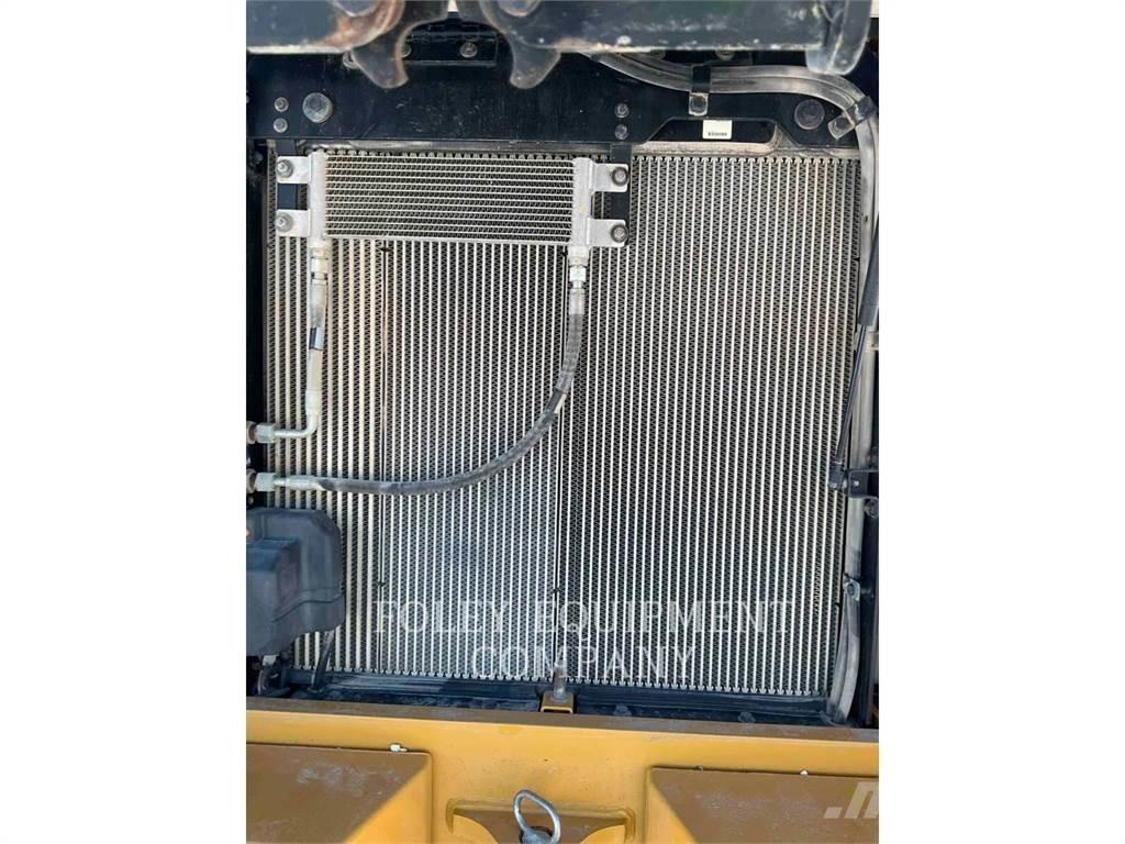 CAT 938M Tekerlekli yükleyiciler
