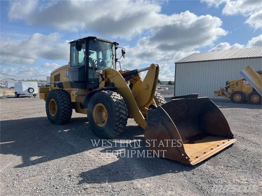 CAT 938M Tekerlekli yükleyiciler