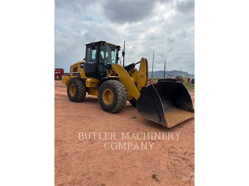 CAT 938M Tekerlekli yükleyiciler