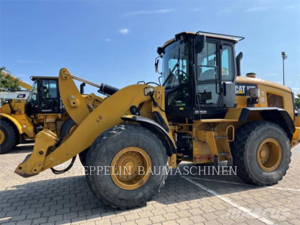 CAT 938M Tekerlekli yükleyiciler