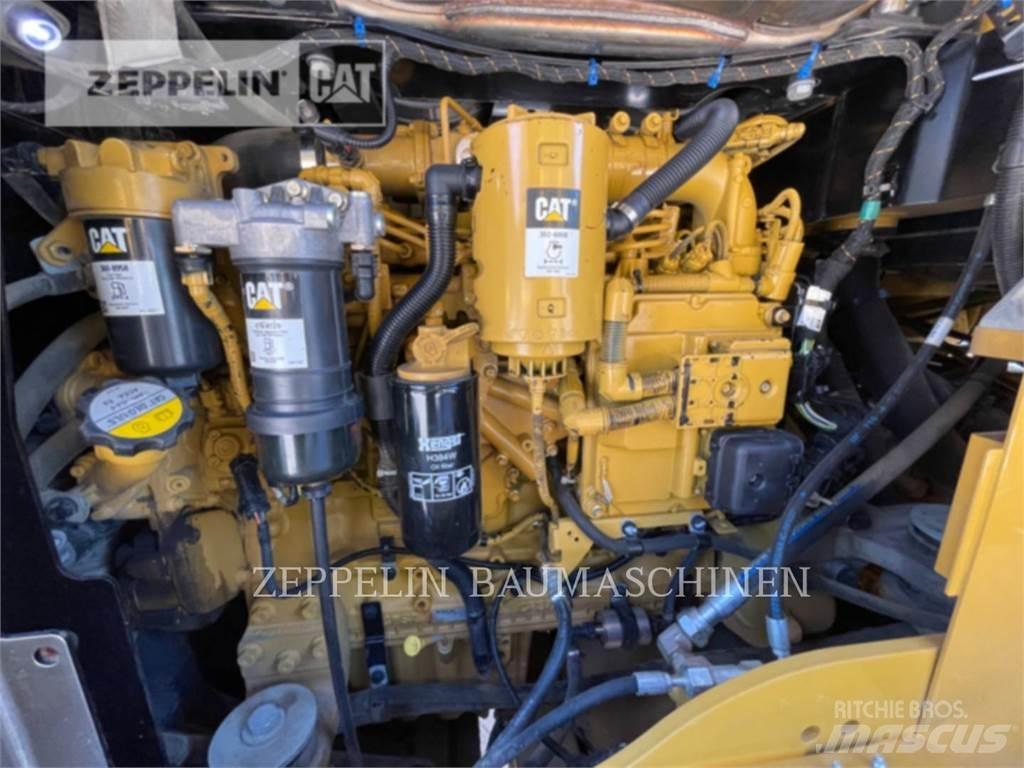 CAT 938M Tekerlekli yükleyiciler