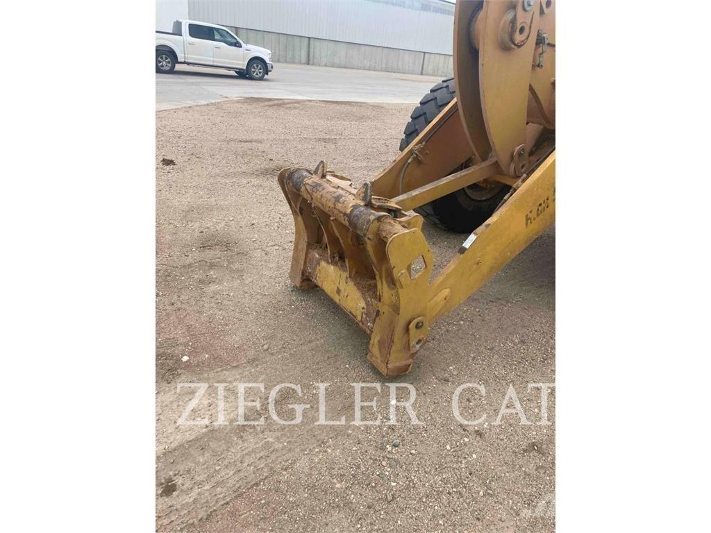 CAT 938M Tekerlekli yükleyiciler