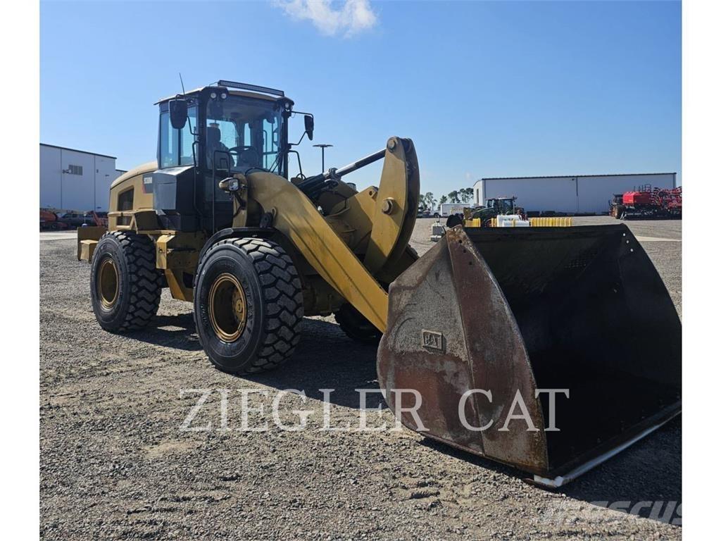 CAT 938M Tekerlekli yükleyiciler