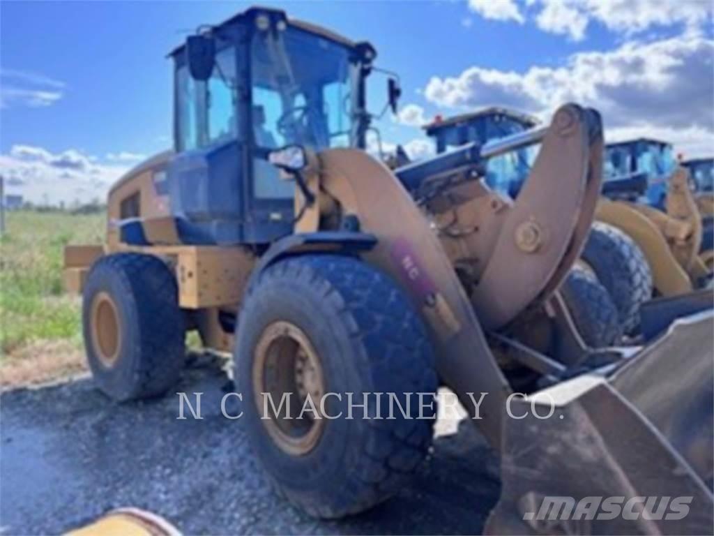 CAT 938M Tekerlekli yükleyiciler