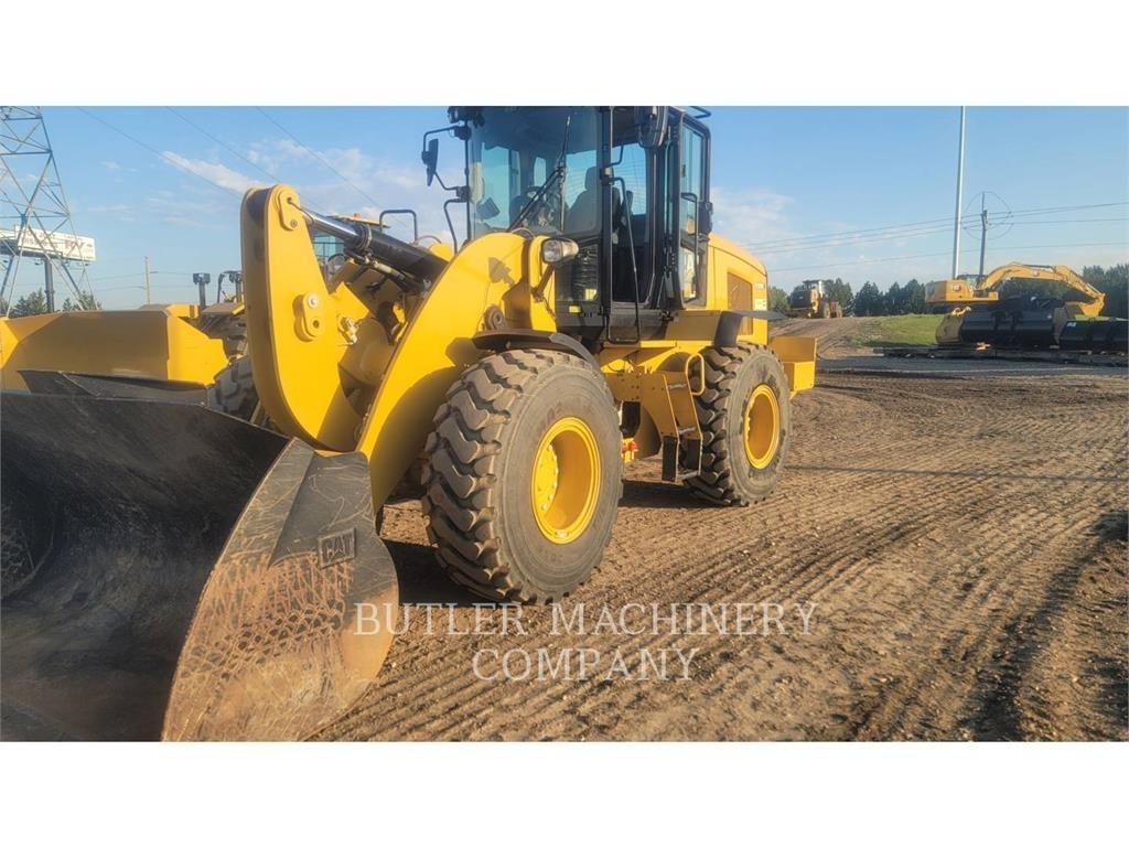 CAT 938M Tekerlekli yükleyiciler