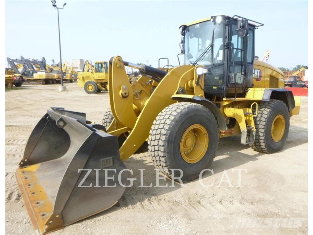 CAT 938M Tekerlekli yükleyiciler