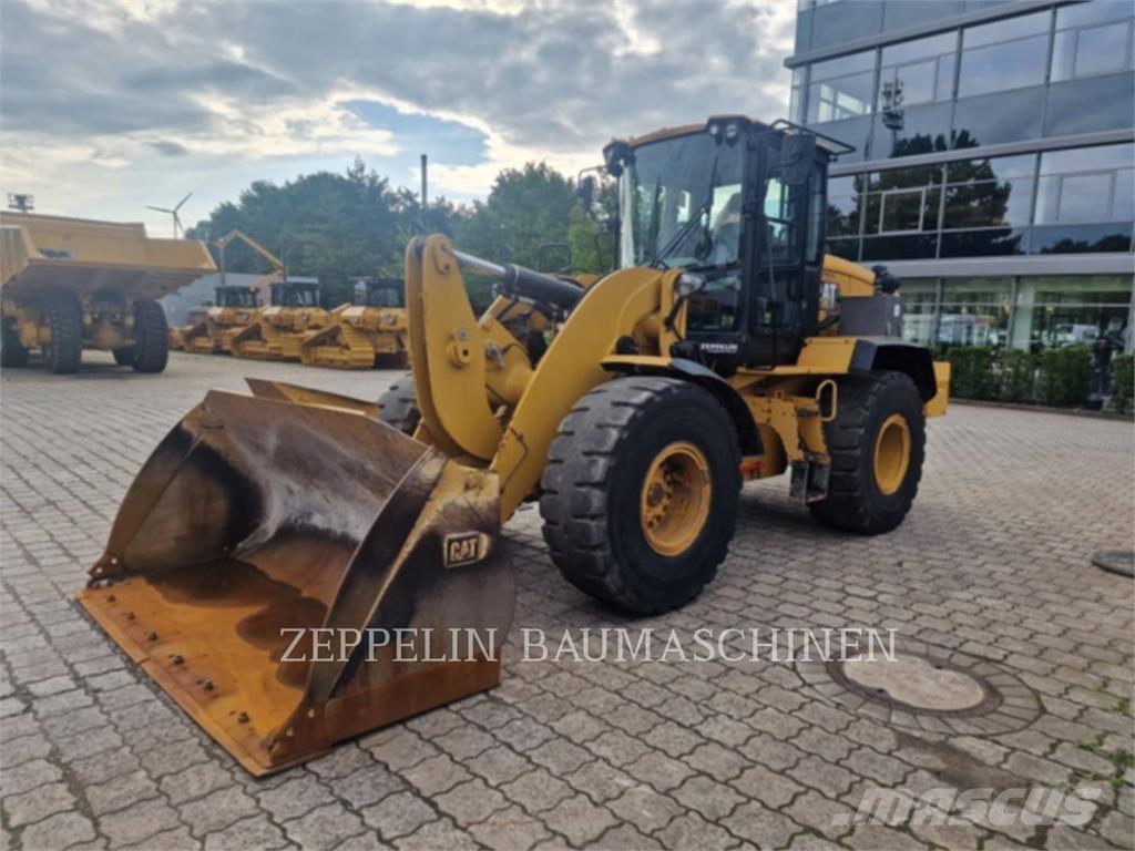 CAT 938M Tekerlekli yükleyiciler