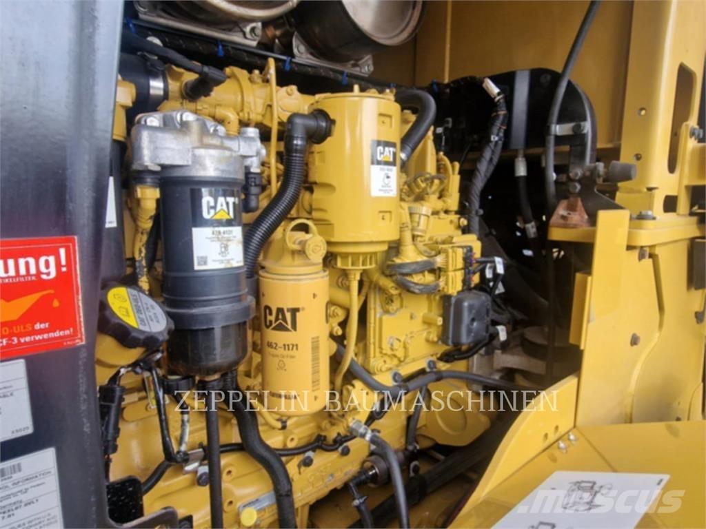 CAT 938M Tekerlekli yükleyiciler