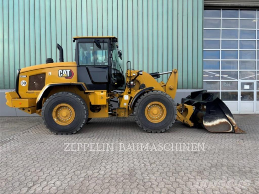 CAT 938M Tekerlekli yükleyiciler