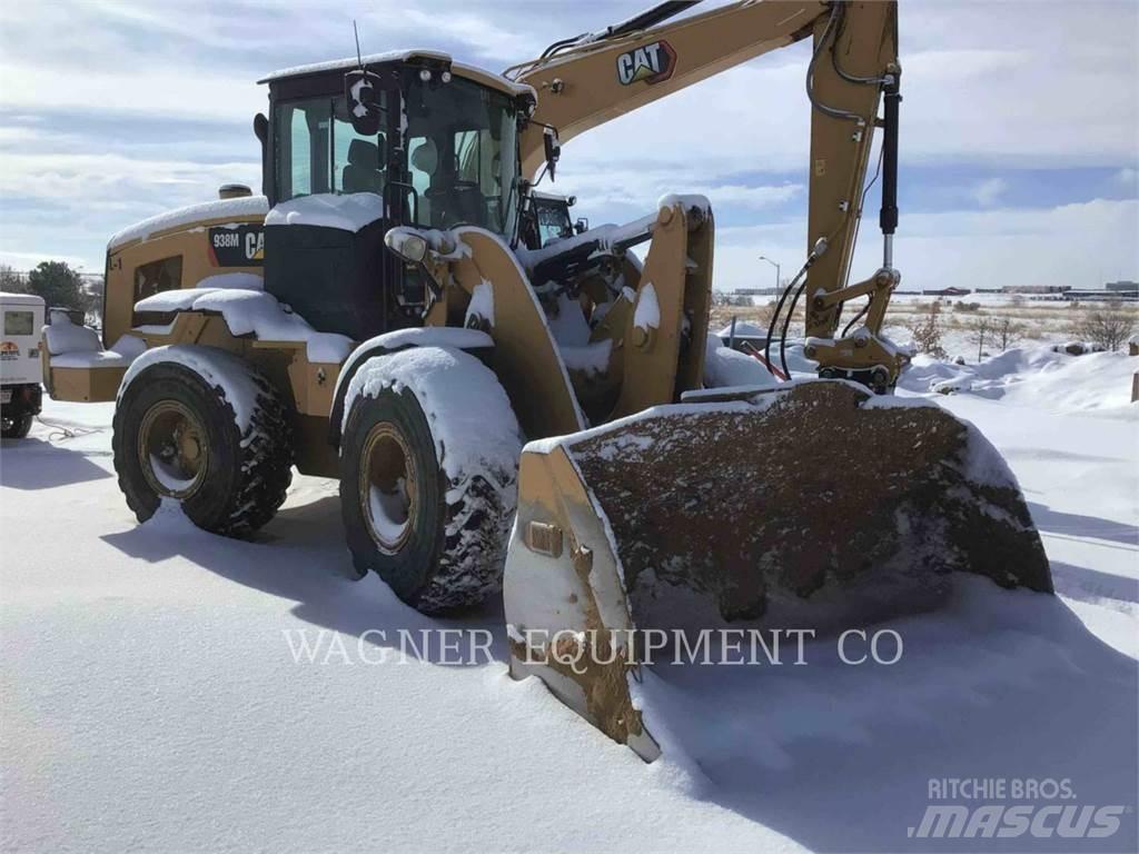 CAT 938M Tekerlekli yükleyiciler
