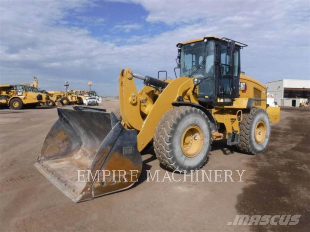 CAT 938M FC Tekerlekli yükleyiciler