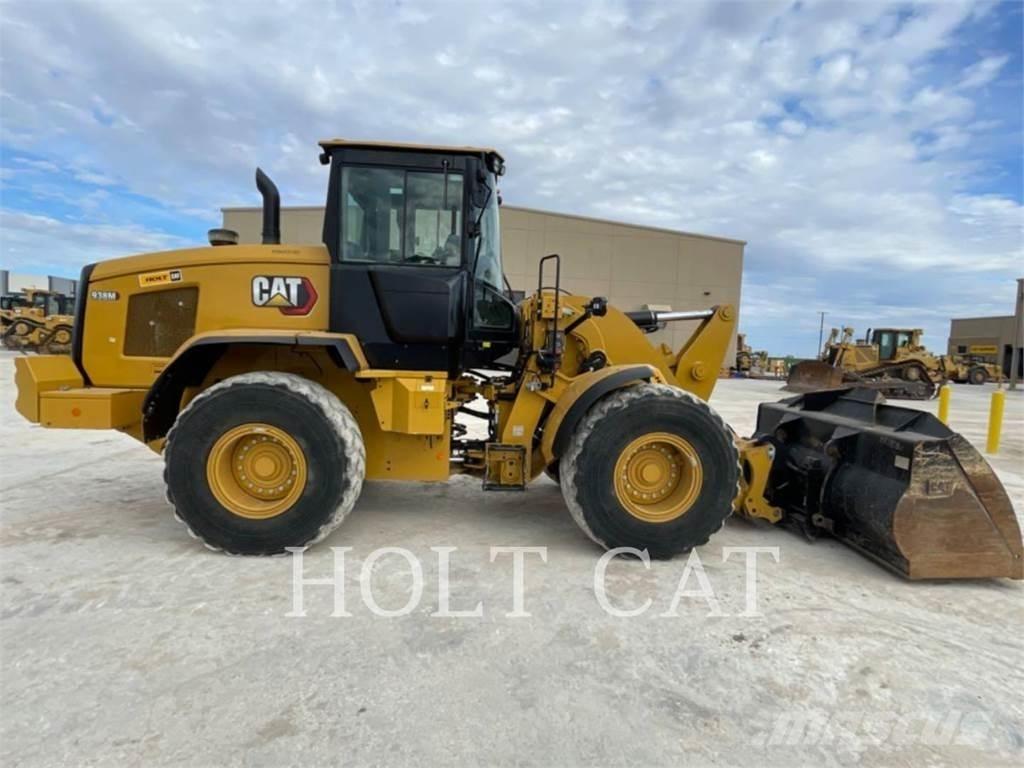 CAT 938M ISO Tekerlekli yükleyiciler