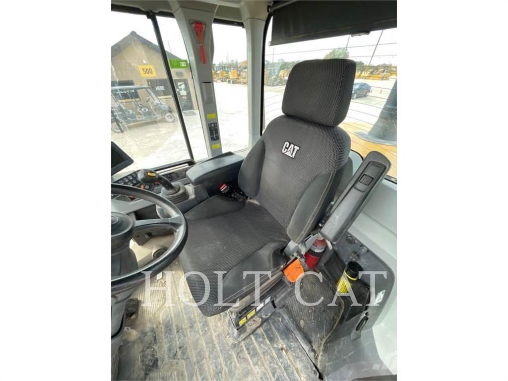 CAT 938M ISO Tekerlekli yükleyiciler