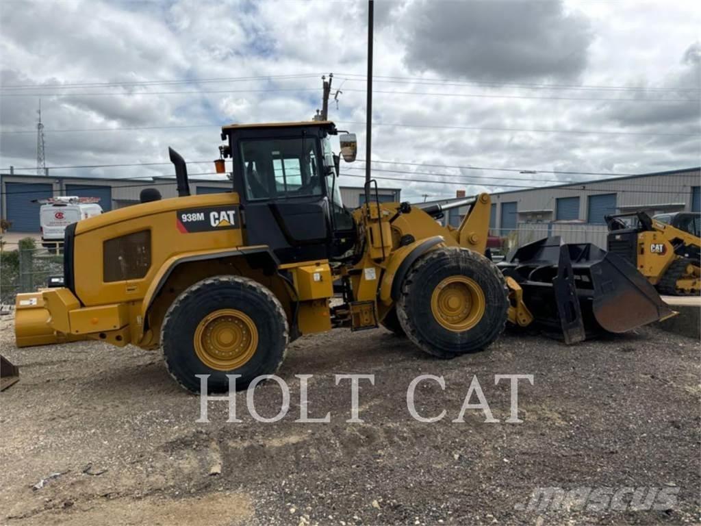 CAT 938M QC Tekerlekli yükleyiciler