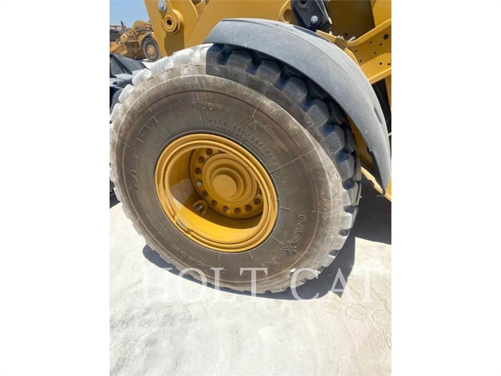 CAT 938M QC Tekerlekli yükleyiciler