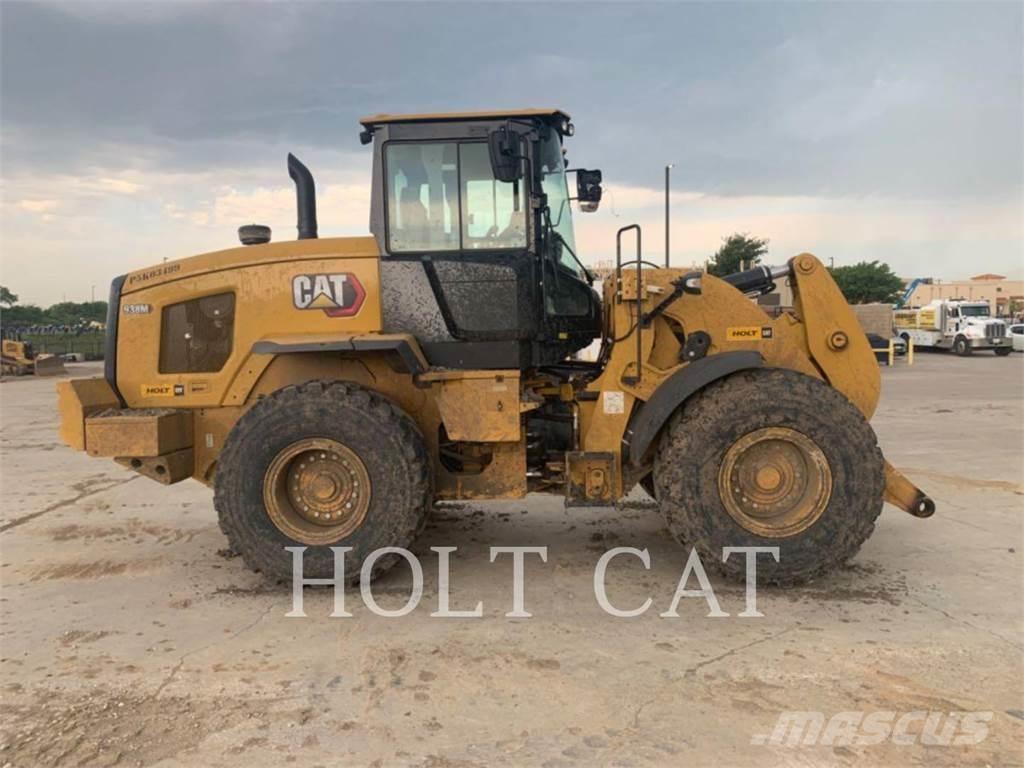 CAT 938M QC Tekerlekli yükleyiciler