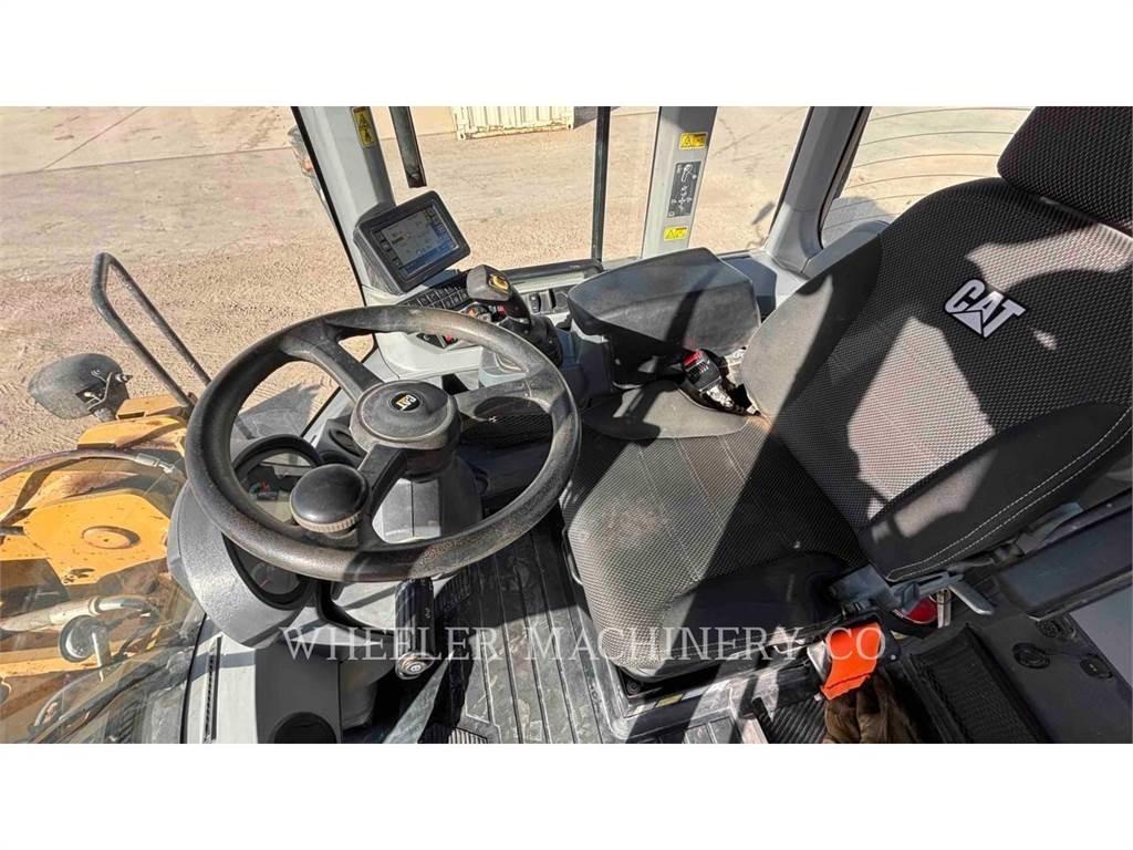 CAT 938M QC Tekerlekli yükleyiciler