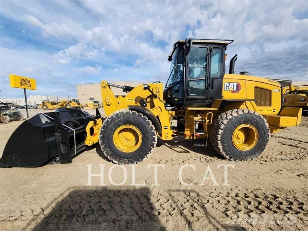CAT 938M QC Tekerlekli yükleyiciler
