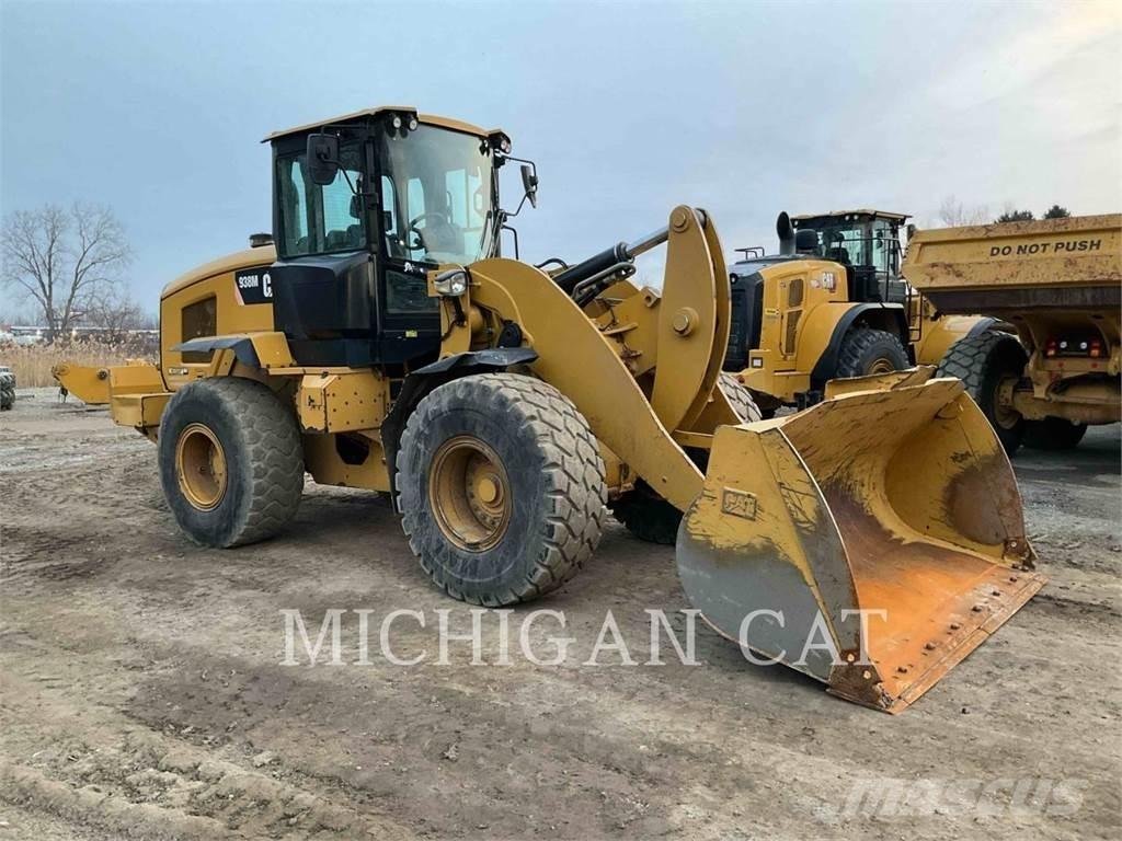 CAT 938M R+ Tekerlekli yükleyiciler