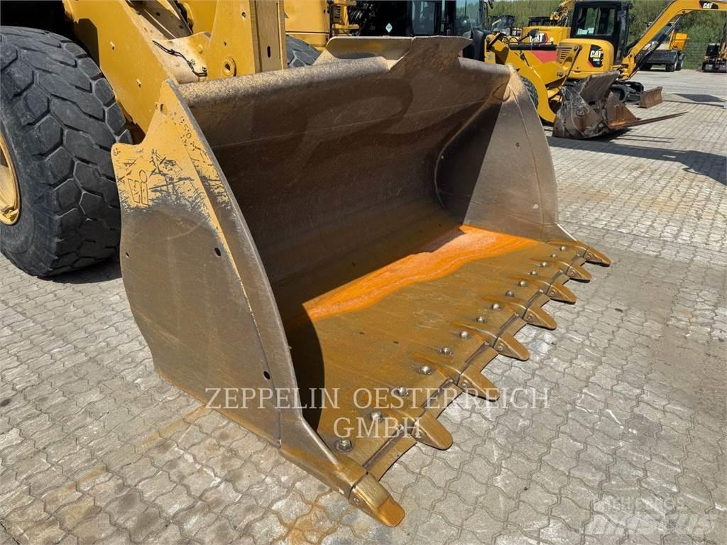 CAT 950M Tekerlekli yükleyiciler