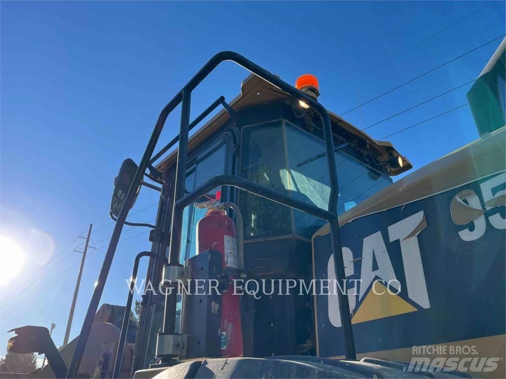 CAT 950M FC Tekerlekli yükleyiciler