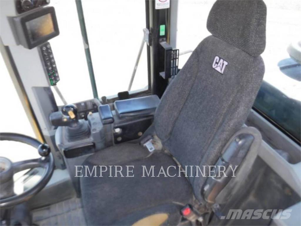 CAT 950M FC Tekerlekli yükleyiciler
