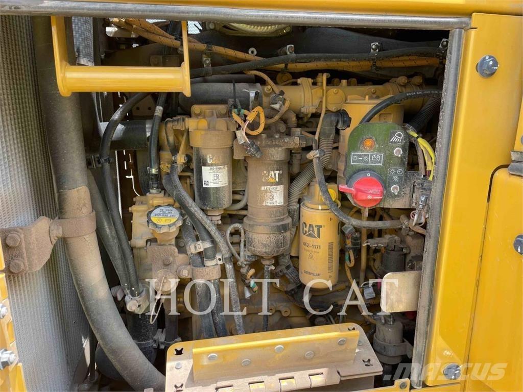 CAT 953 QC Paletli yükleyiciler