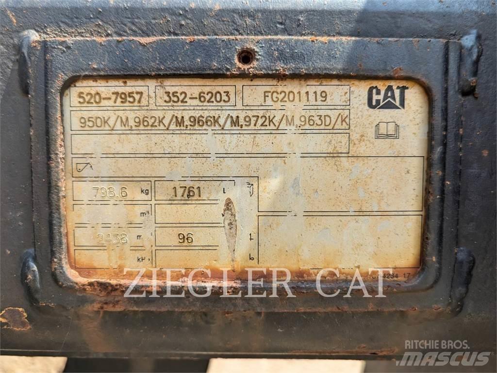 CAT 953KLGP Paletli yükleyiciler