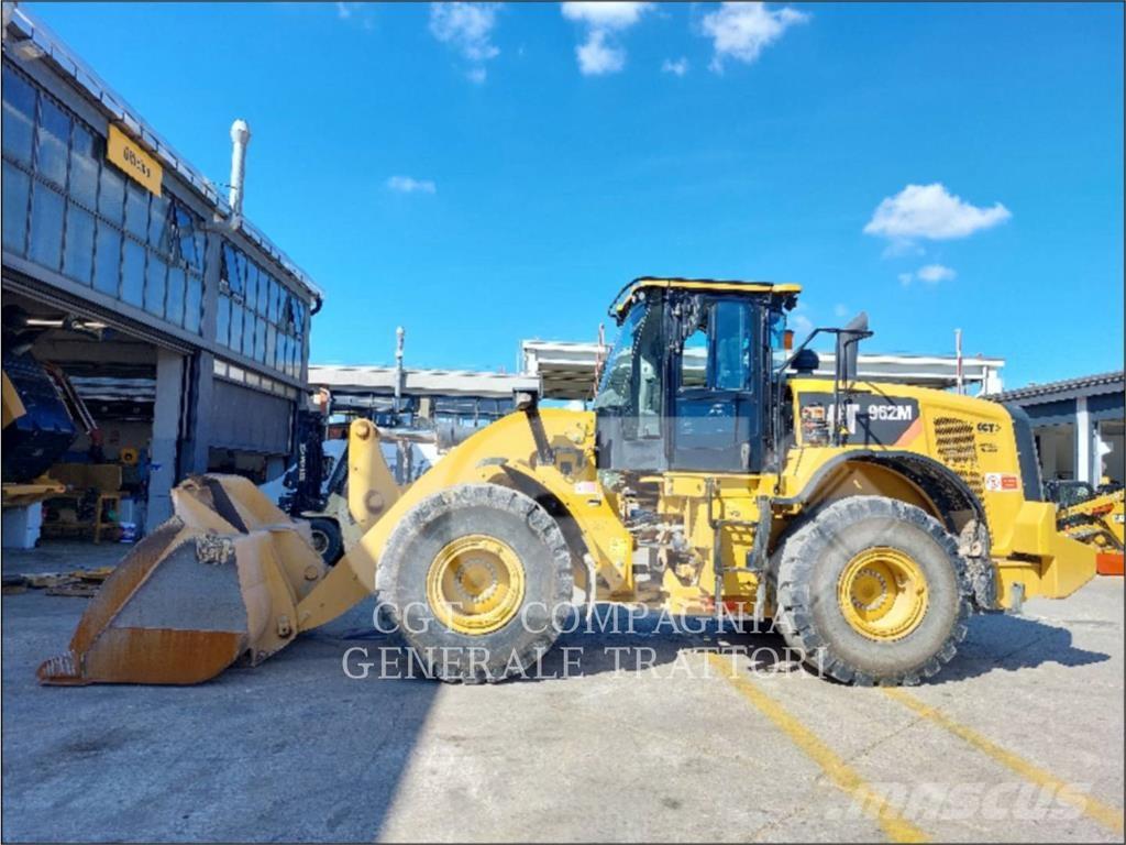 CAT 962M Tekerlekli yükleyiciler