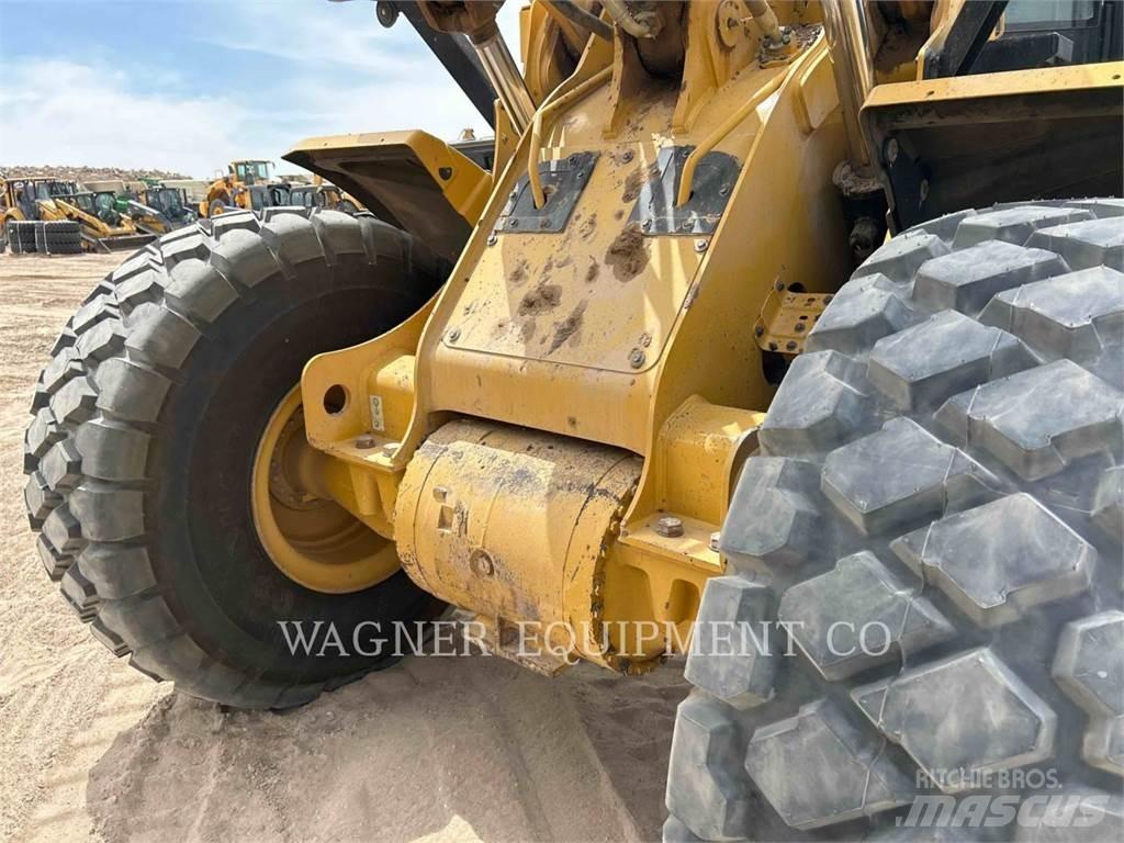 CAT 962M FC Tekerlekli yükleyiciler