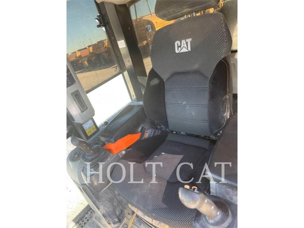 CAT 963 Paletli yükleyiciler