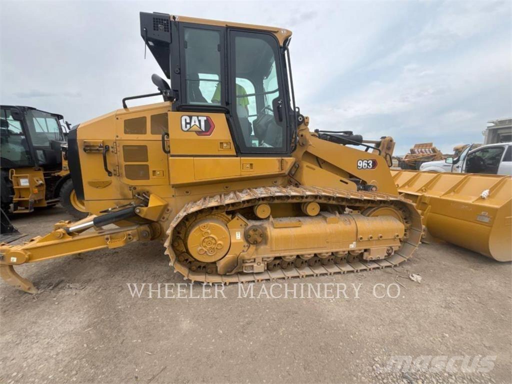 CAT 963 Paletli yükleyiciler