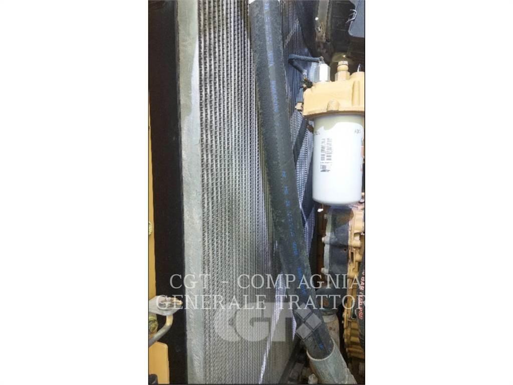 CAT 963D Paletli yükleyiciler