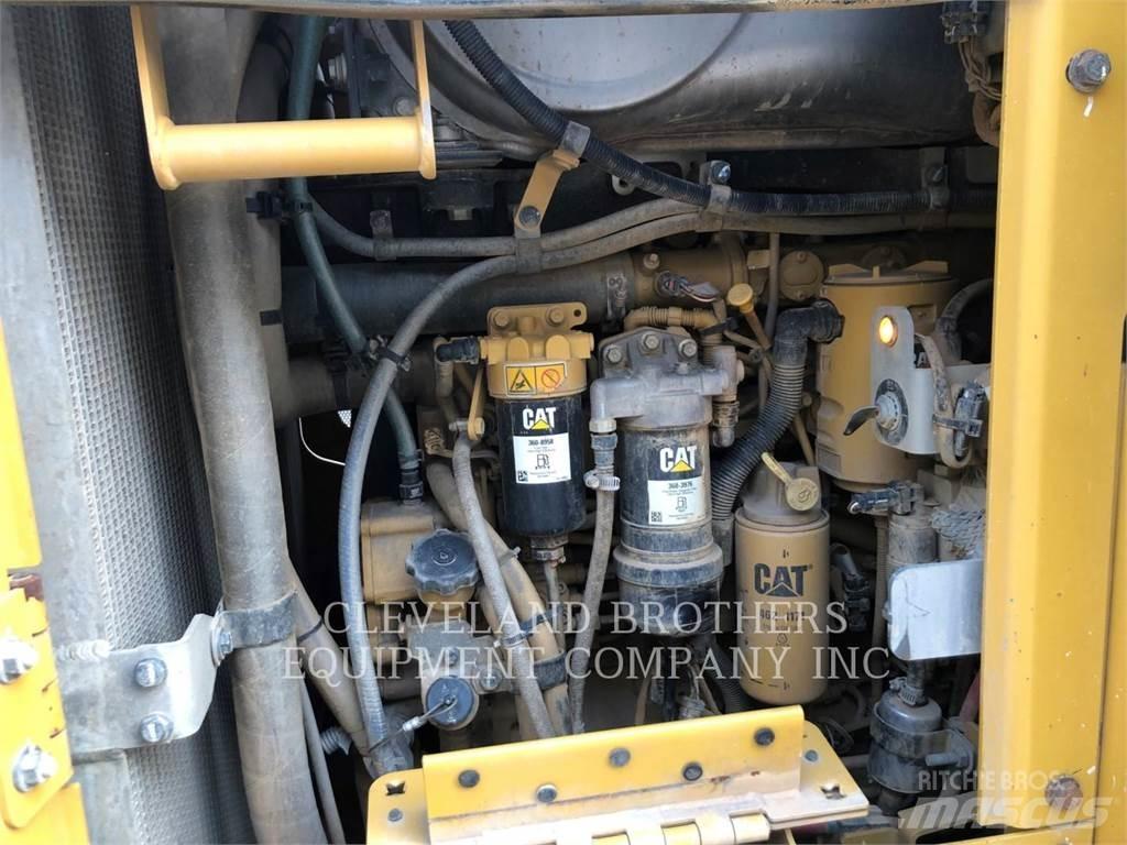 CAT 963K Paletli yükleyiciler