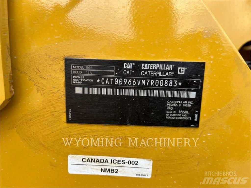 CAT 966 Tekerlekli yükleyiciler