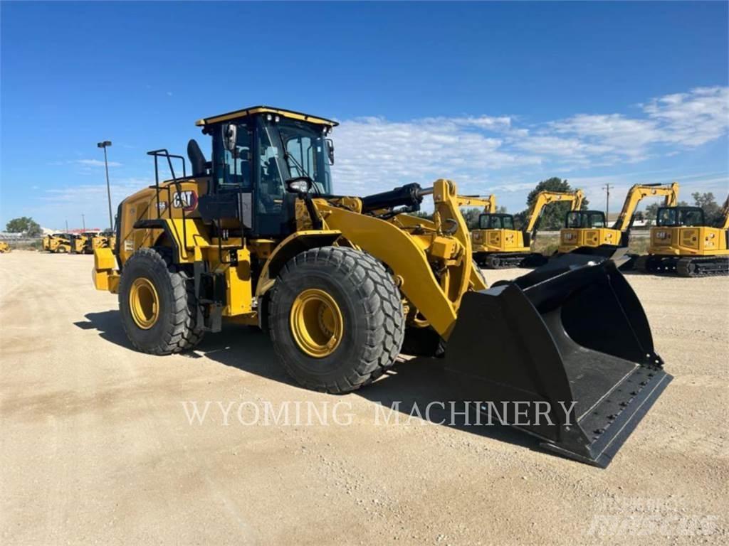 CAT 966 Tekerlekli yükleyiciler