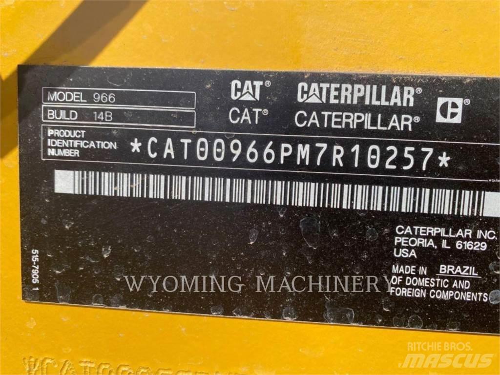 CAT 966 Tekerlekli yükleyiciler