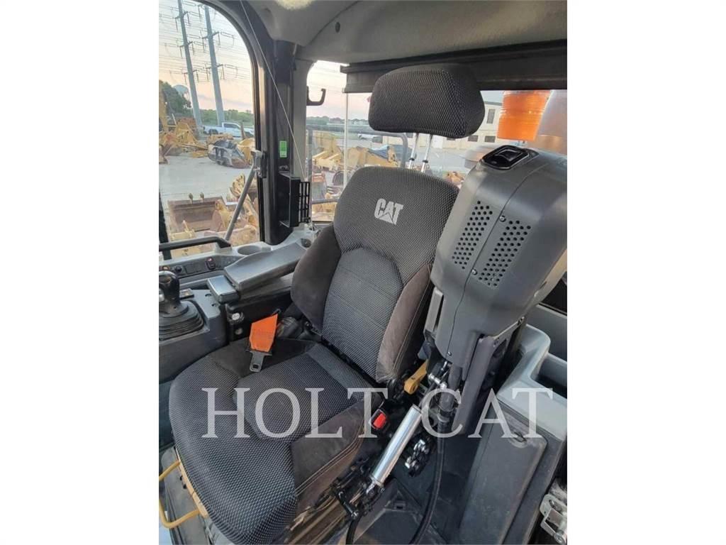 CAT 966 QC Tekerlekli yükleyiciler