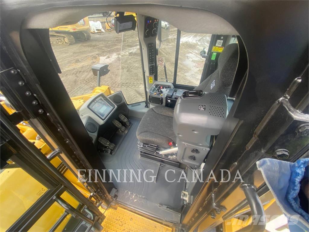 CAT 966K Tekerlekli yükleyiciler