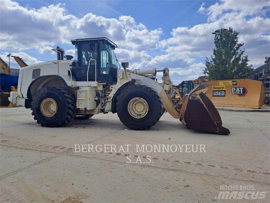 CAT 966M Tekerlekli yükleyiciler