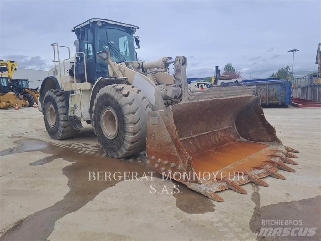 CAT 966M Tekerlekli yükleyiciler