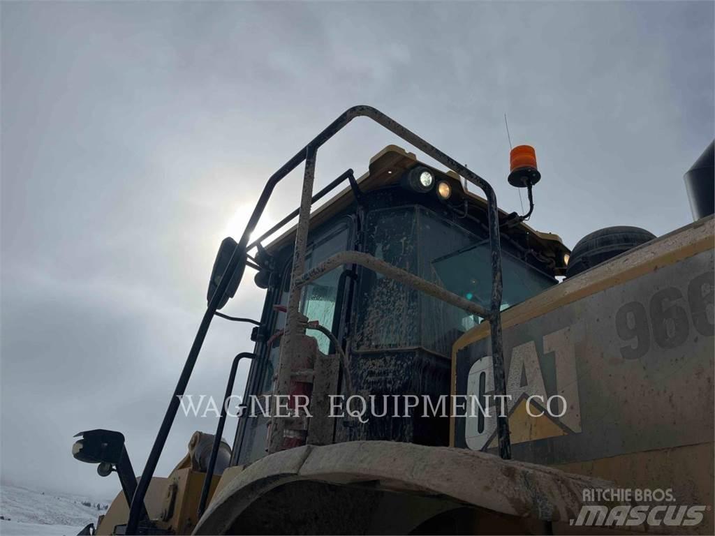 CAT 966M Tekerlekli yükleyiciler