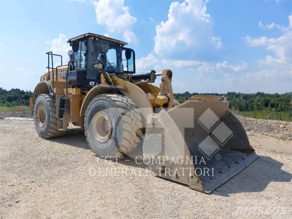 CAT 966M Tekerlekli yükleyiciler