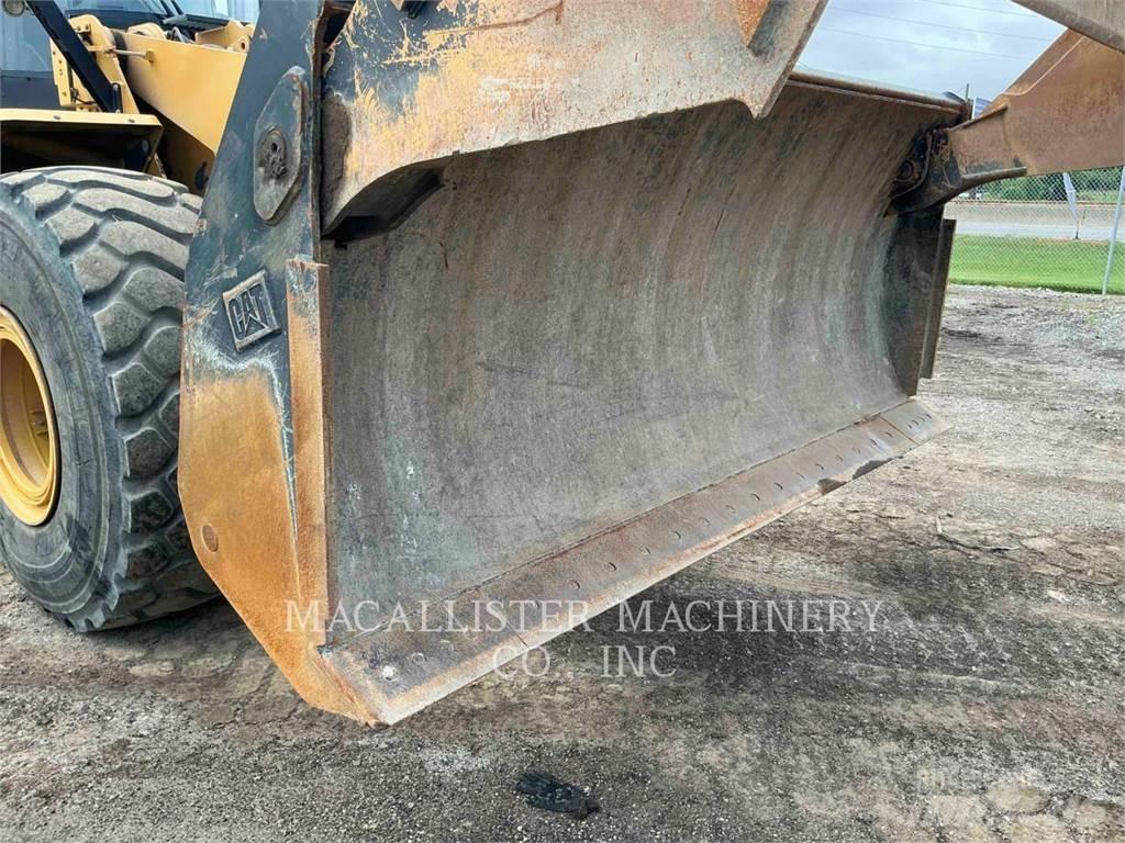 CAT 966M Tekerlekli yükleyiciler