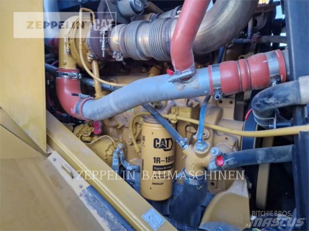 CAT 966M Tekerlekli yükleyiciler
