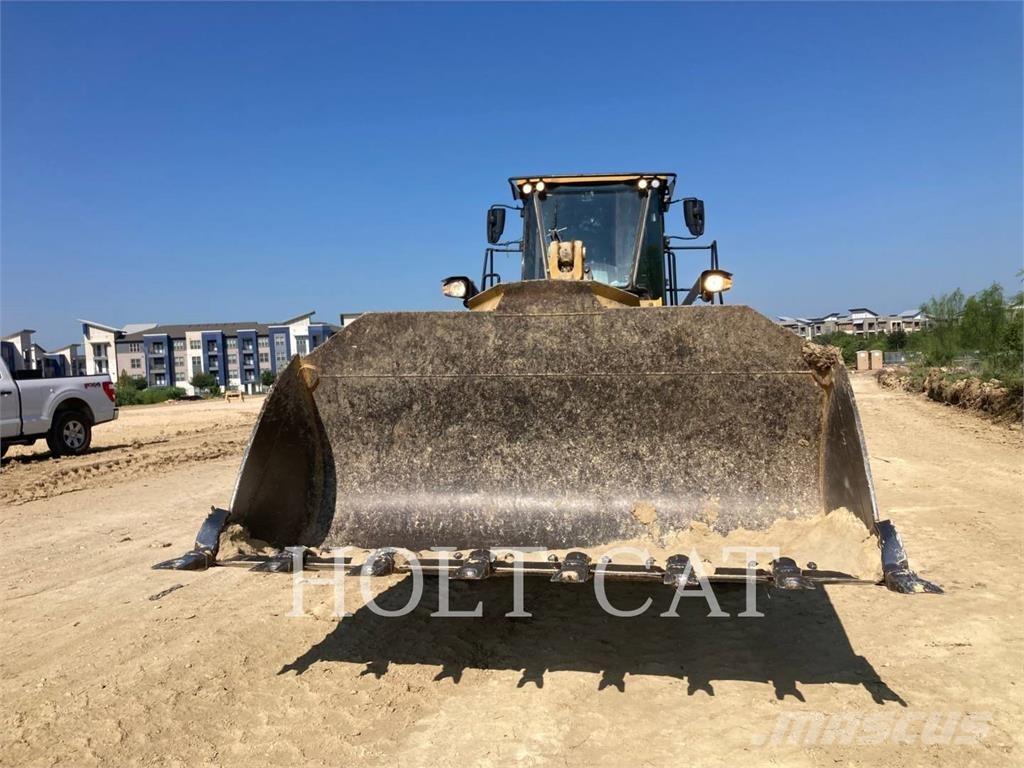 CAT 966M Tekerlekli yükleyiciler