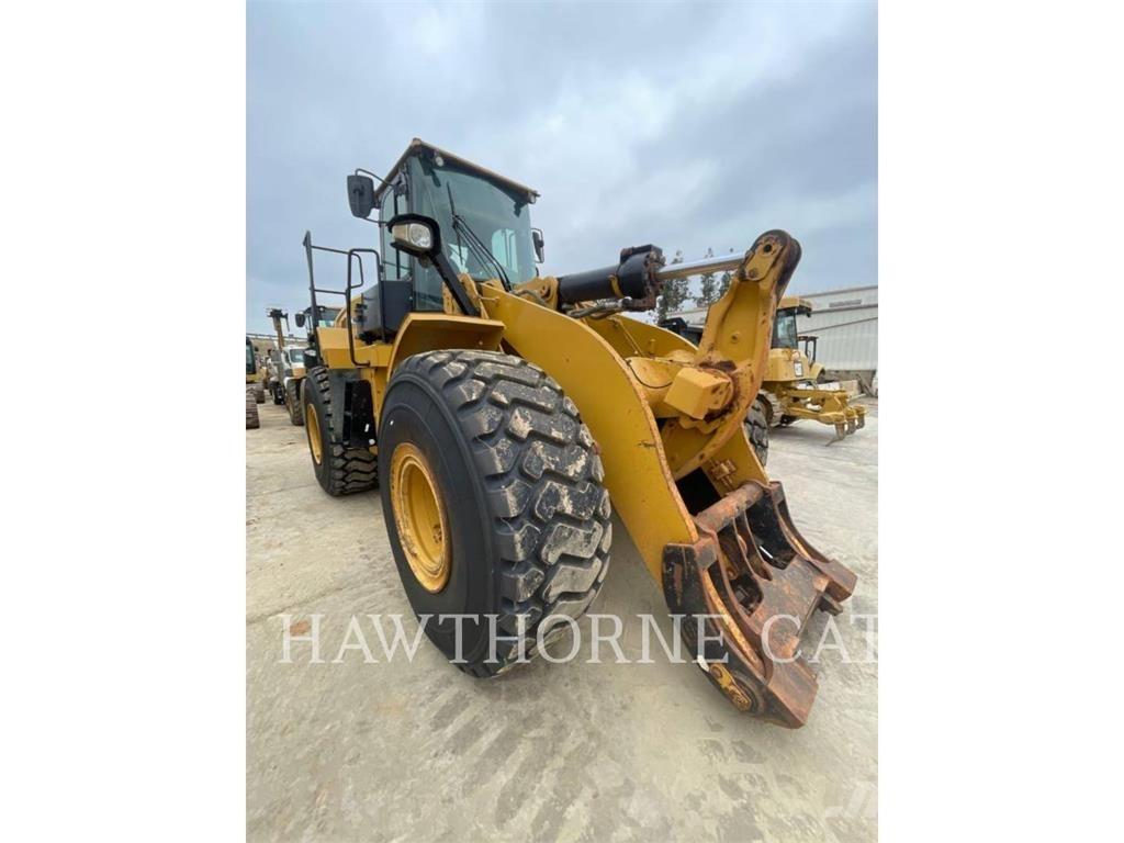 CAT 966M Tekerlekli yükleyiciler