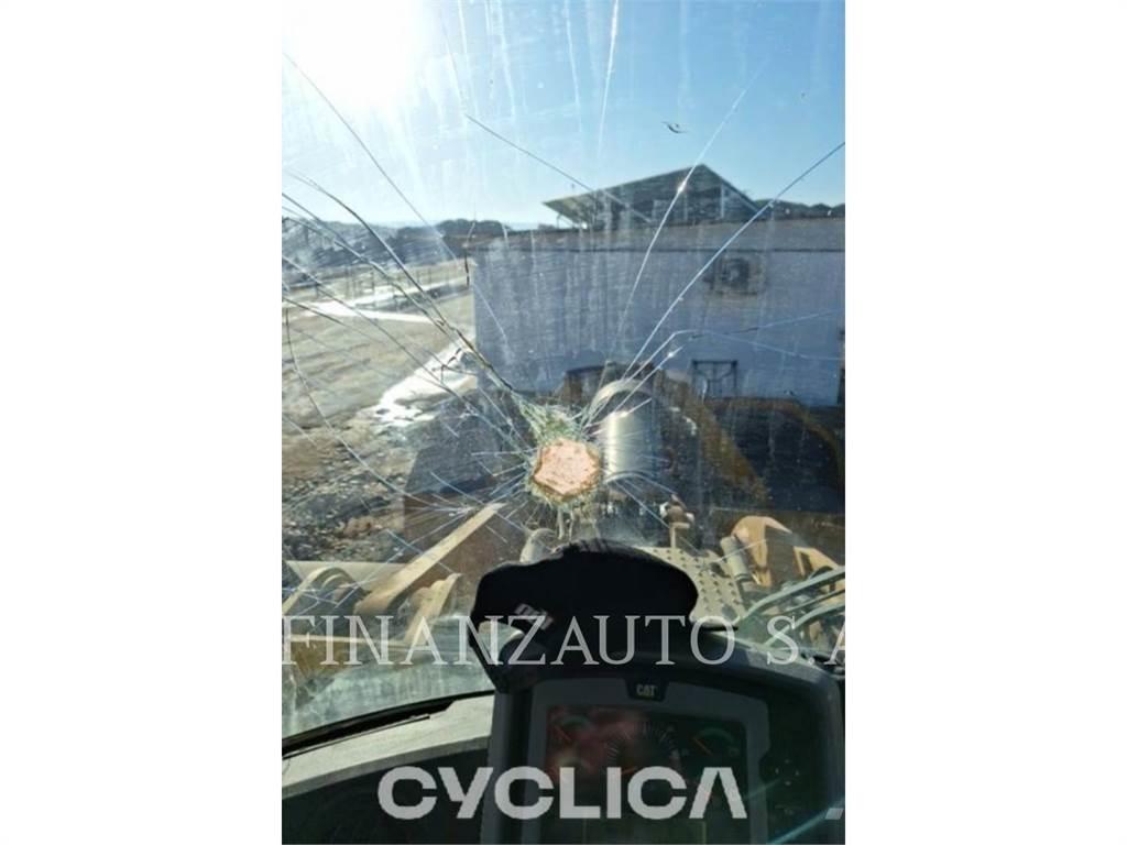 CAT 972K Tekerlekli yükleyiciler