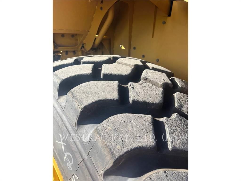 CAT 972M Tekerlekli yükleyiciler